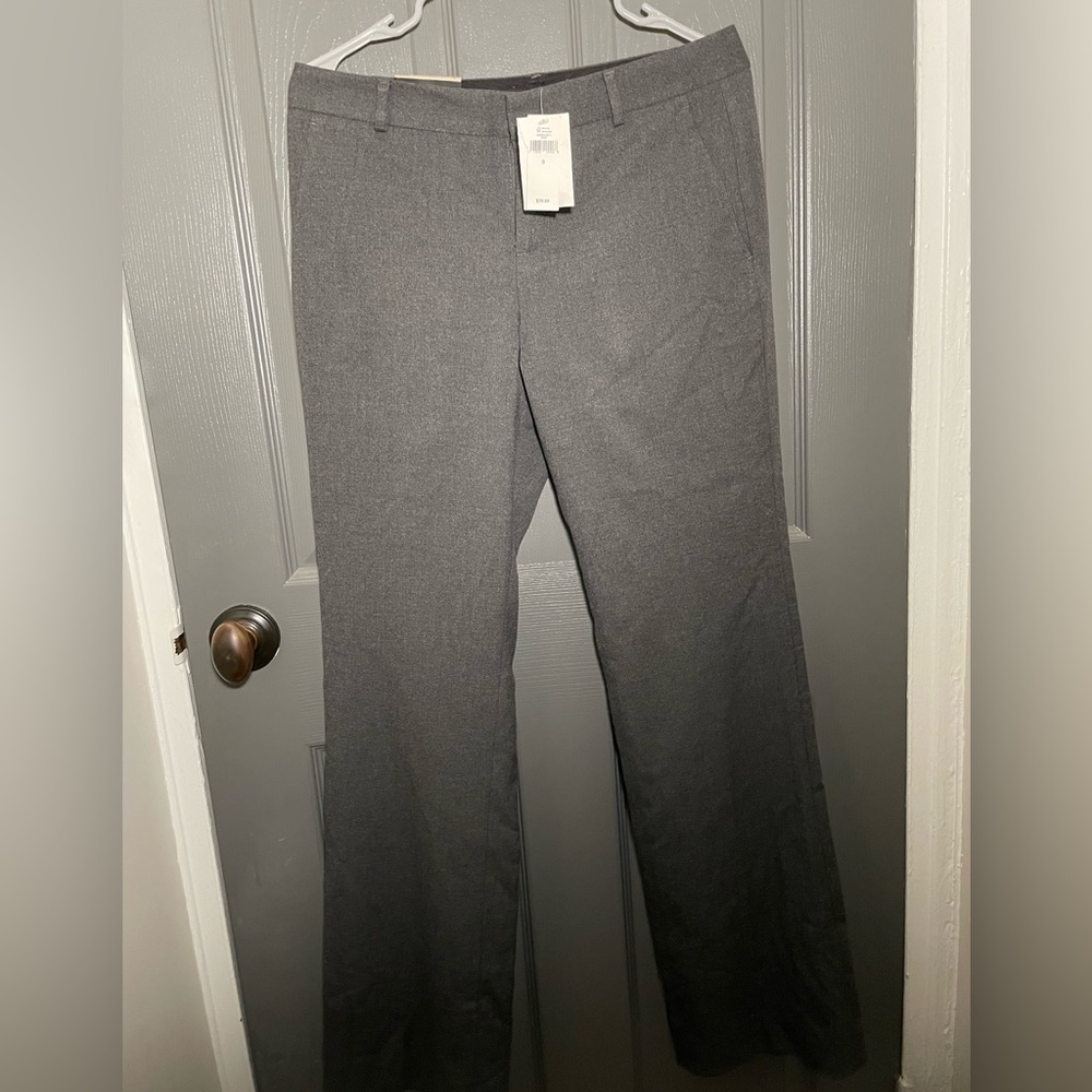 NWT Banana Republic Women's Classic Gray Pants in Martin Fit - size 6 office